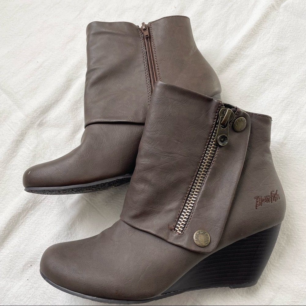 Blowfish 8.5 brown booties